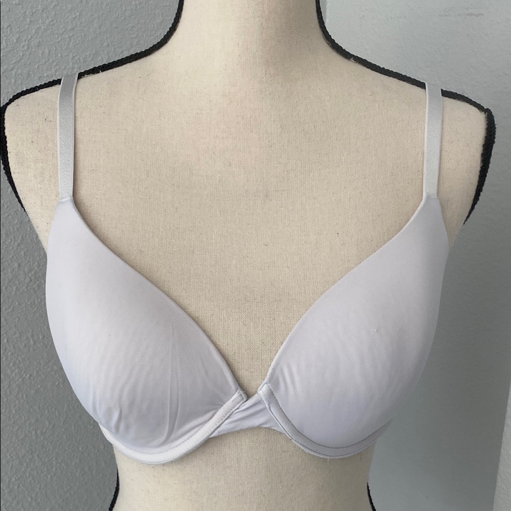 Victorias Secret T-shirt Lightly Lined Demi Bra